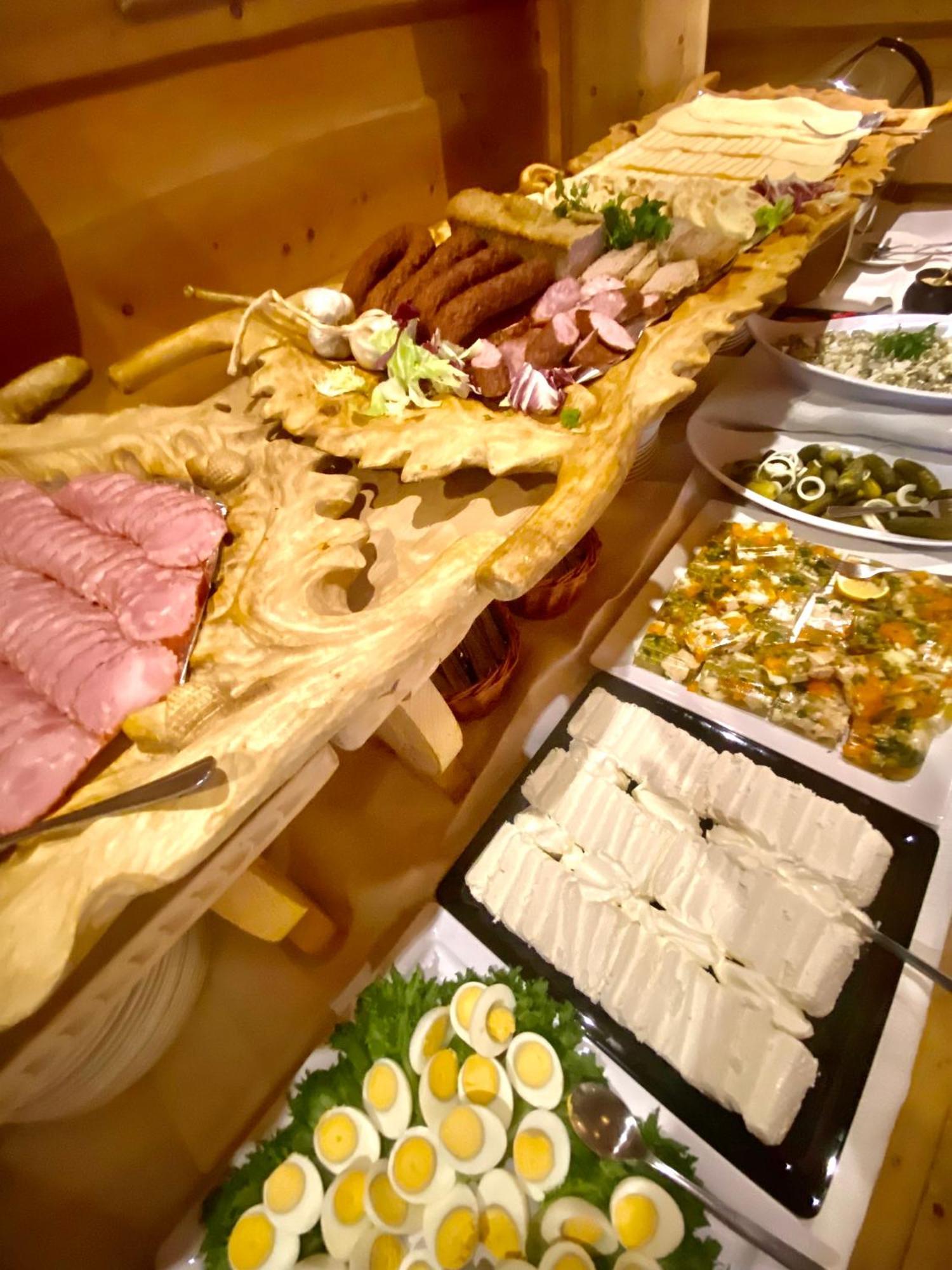 Bialczanski Restauracja 3* Białka